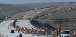 PIATA CONSTRUCTIILOR, ”CRUCISATORUL” ECONOMIEI ROMANIEI IN PANDEMIE – Inregistram cele mai mari cresteri din UE, dar constructorii avertizeaza: „Investiti in infrastructura!”