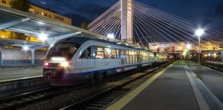 SCHIMBARI LA CFR CALATORI – 25 de trenuri InterRegio devin trenuri Regio-Expres. Iata lista completa, orariile si statiile de sosiri/plecari