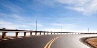 PROIECTUL PENTRU AUTOSTRADA PLOIESTI-BUZAU AVANSEAZA – Ministerul Transporturilor a pus in dezbatere Hotararea de Guvern pentru realizarea celor 63 km de autostrada. Valoarea investitiei se ridica la 5,44 miliarde lei