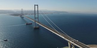 PROBLEME CU PODUL DE LA BRAILA – Italienii de la Webuild, somati sa remedieze problemele de la Golden-gate-ul romanesc. Pe pod se va circula 24 de ore din 24