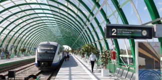 TRENUL CARE MERGE LA AEROPORT SE MODERNIZEAZA – CFR Calatori implementeaza sistem pilot de emitere si verificare online a biletelor