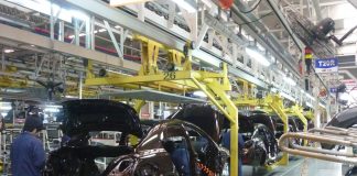 SE SCUMPESC MASINILE – Criza de semiconductori si majorarea pretului la energie determina cresteri de preturi in sectorul auto. Director Renault Group: „Producatorii de cipuri profita de avantajul oferit de deficitul de aprovizionare”