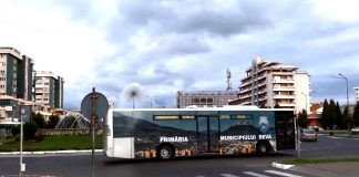 DEVA SE UPGRADEAZA – Primaria municipiului Deva isi modernizeaza sistemul de tranposrt public si reabiliteaza infrastructura. Infiinteaza depouri, reface drumurile si cumpara autobuze electrice. Investitia depaseste 50 milioane lei