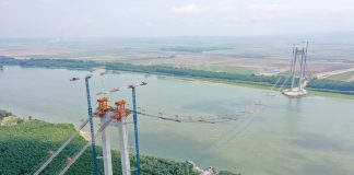STADIUL LUCRARILOR LA MARILE PODURI DIN ROMANIA – Podul suspendat peste Dunare de la Braila a ajuns la 60% grad de realizare, iar reparatiile de la Podul de la Cernavoda vor fi gata in aprilie
