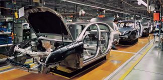 IN ROMANIA, AU FOST PRODUSE PESTE JUMATATE DE MILION DE MASINI – Dacia intrece Ford si Romania bifeaza un nou record PRODUCATORII AUTO TAXEAZA RUSIA – Rand pe rand, companiile auto opresc productia si exporturile in Rusia