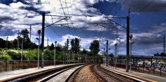 BONUSURI DE 3,3 MILIOANE LEI PENTRU ANGAJATII ELECTRIFICARE CFR – Compania a avut anul trecut pierderi de 17,7 milioane lei