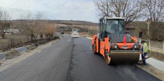 LICITATIE DE DRUMURI DE 142 MILIOANE LEI IN ARAD – Consiliul Judetean Arad lanseaza licitatie pentru ”covoare bituminoase”