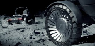 TRANSPORT SI PE LUNA – Se construieste vehiculul care se va plimba pe Luna. Anvelopele vor rezista si la -150 de grade Celsius