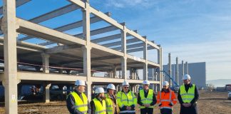 VIZITA-CONTROL PE NOUL TERMINAL AL AEROPORTULUI DIN IASI – Lucrarile al doilea cel mai mare terminal din tara sunt la 10% si vor fi gata in acest an