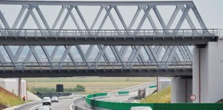 PROMISIUNI MARI IN INFRASTRUCTURA IN 2023 – 126 km drum de mare viteza ar putea fi dati in trafic in acest an. Romania va depasi borna de 1.000 km de autostrada