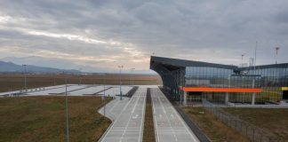 LICITATIE PENTRU SPATIILE DIN AEROPORTUL BRASOV – Aeroportul International din Brasov a comandat un raport de evaluare a pietei imobiliare pentru a stabili preturile licitatiilor