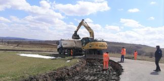 SE MODERNIZEAZA DRUMUL CARE VA INLESNI TRAFICUL RUTIER SPRE ZONELE TURISTICE DIN MUNTII APUSENI – Investitia va depasi 38 milioane lei pentru cei 23 de km