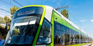 ALTE TRAMVAIE NOI CIRCULA IN BUCURESTI – Noile tramvaie au fost introduse in circulatie pe liniile 41 si 25 si urmeaza primul pe linia 10