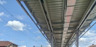 GRINDEANU, IN CONTROL PE CALEA FERATA – Ministrul Transporturilor someaza constructorul care reabiliteaza calea ferata Gurasada – Simeria sa termine lucrarile anul viitor