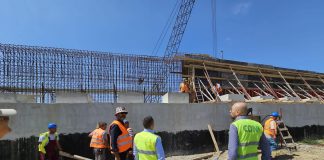 AUTOSTRADA MOLDOVEI – Lotul 2 Mizil-Pietroasele va fi dat in trafic in acest an. Toate cele 29 podete sunt finalizate. Se construiesc cele doua benzinarii. Imagini VIDEO de pe santier