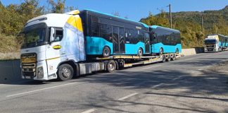 TRANSPORT ECOLOGIC IN VALEA JIULUI – A sosit prima transa de sase autobuze electrice care vor circula intre orasele din Valea Jiului