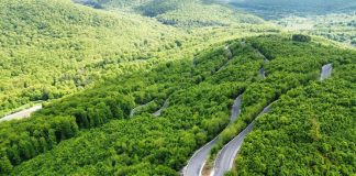 O NOUA SOSEA TURISTICA – Transapuseana, noua sosea turistica a Romaniei, modernizata cu fonduri europene