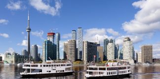 NAVELE ROMANESTI AJUNG IN CANADA – Damen construieste la Galati nave electrice care vor plimba turistii in Toronto