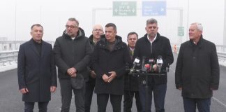 130 DIN 319 KM AI AUTOSTRAZII MOLDOVEI, GATA PANA LA CRACIUN – Pe 20 noiembrie se dau in trafic 32 de km din sectiunea Buzau-Focsani, iar in decembrie se vor deschide circulatiei 36 km ai ultimului tronson dintre Buzau si Focsani si primele loturi din Autostrada Ploiesti-Buzau, in lungime de 49,35 km