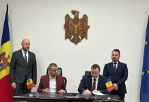 CELE PATRU PODURI PESTE PRUT INTRA IN FAZA DE PROIECTARE – Directorul CNAIR Cristian Pistol a semnat contractele in valoare toala de 4,4 milioane lei, fara TVA