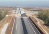 LOTUL 2 AL AUTOSTRAZII FOCSANI–BACAU – Pe tronsonul de aproximativ 17 kilometri dintre Domnesti Targ si Adjud stadiul lucrarilor a depasit 90%