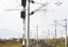 CFR A MODERNIZAT TREI LINII FEROVIARE – Stadiul fizic al proiectului „Reabilitarea liniei Brasov – Simeria, Sectiunea Brasov – Sighisoara” a ajuns la 52,71%