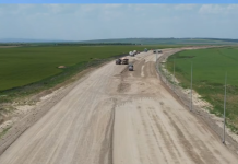 IMAGINI DE PE A7 CU STADIUL LUCRARILOR – Se lucreaza pe santierul autostrazii A7 Bacau – Pascani