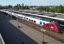 Proiect ARF: trenuri la intervale regulate, în jurul marilor orașe