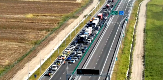 Video: circulația pe Autostrada Moldovei A7 de la Adjud la Bacău a fost deschisă
