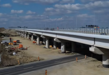 Șantierul autostrăzii A7 Bacău – Pașcani: se pregătește asfaltarea pasajului de la Filipești